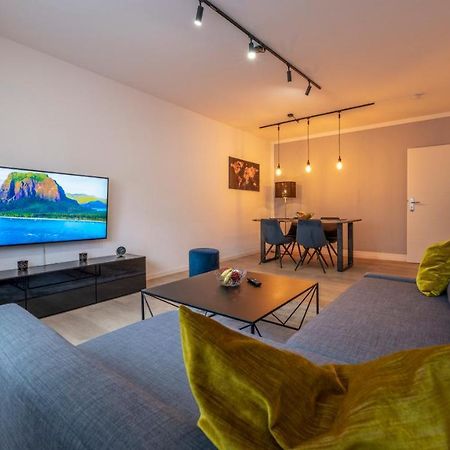Flair: Stylisches Apartment - Netflix - Basf - Uni Mannheim Ludwigshafen am Rhein Esterno foto