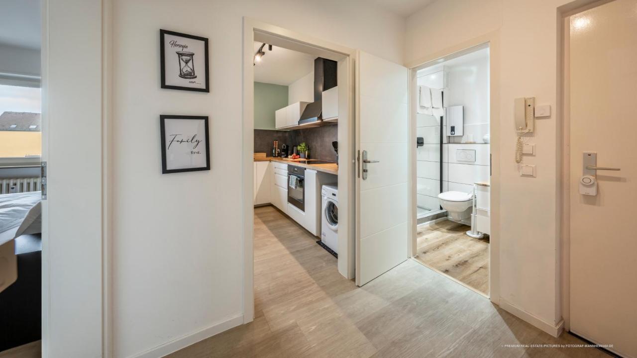 Flair: Stylisches Apartment - Netflix - Basf - Uni Mannheim Ludwigshafen am Rhein Esterno foto